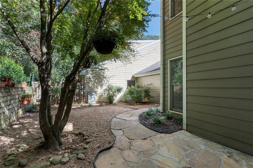 4582 Village Oaks Court