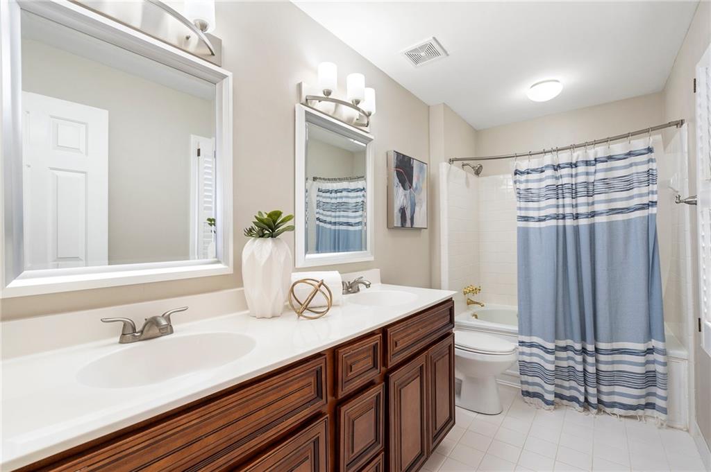 4582 Village Oaks Court