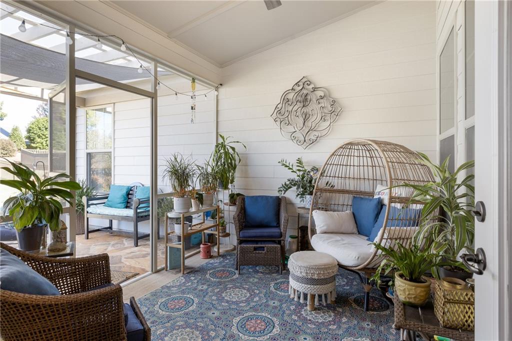 102 Laurel Glory Road