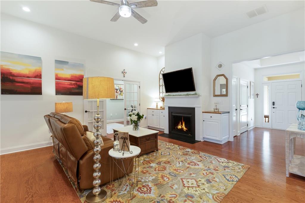 102 Laurel Glory Road