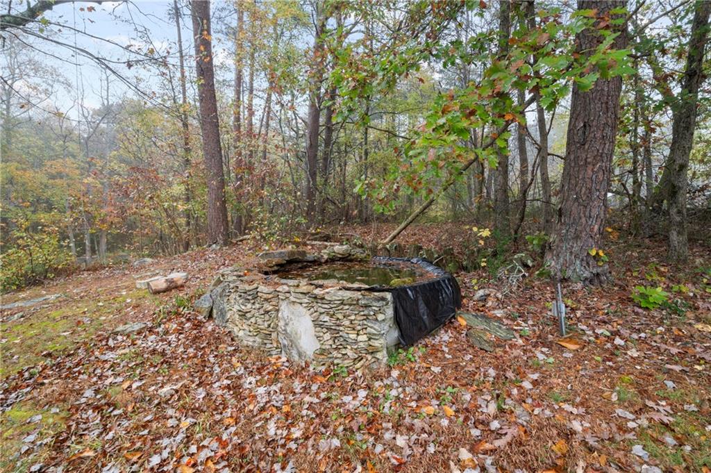 6053 Henderson Mountain Road