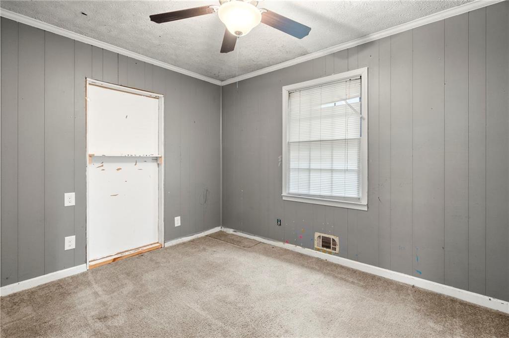 6053 Henderson Mountain Road