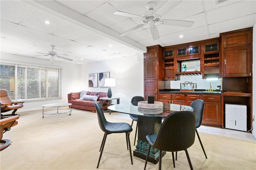 1005 Shady Valley Place NE