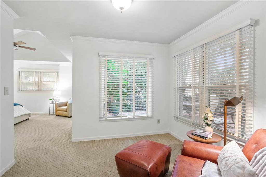 1005 Shady Valley Place NE