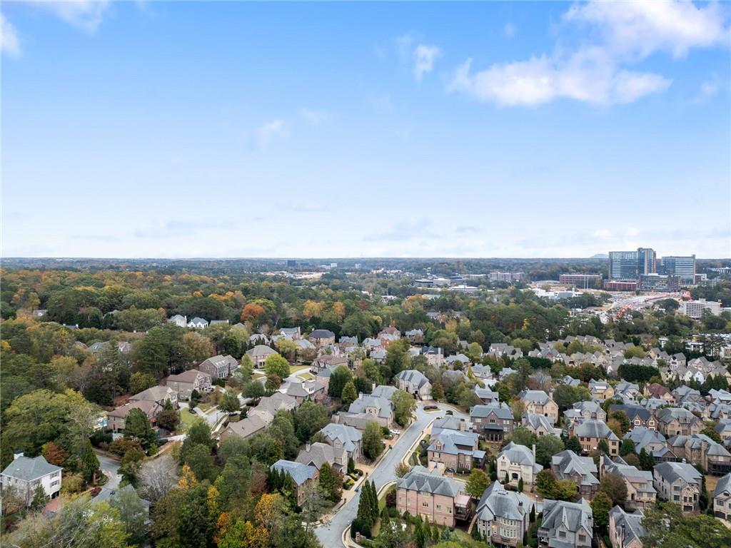 1005 Shady Valley Place NE