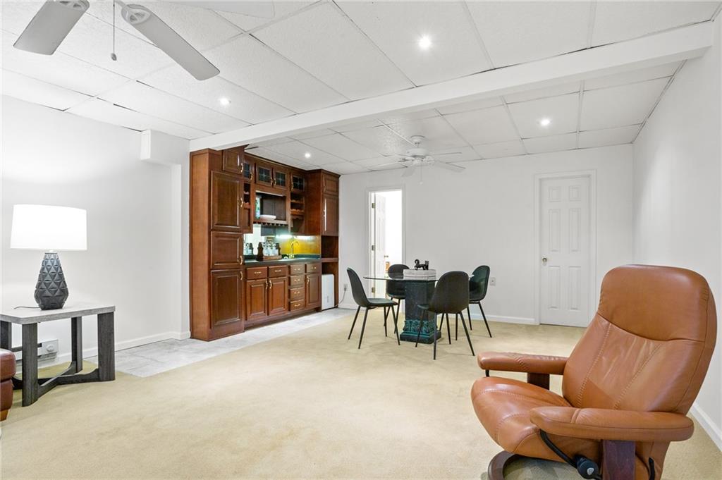 1005 Shady Valley Place NE