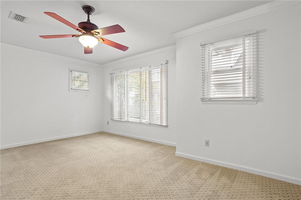 1005 Shady Valley Place NE