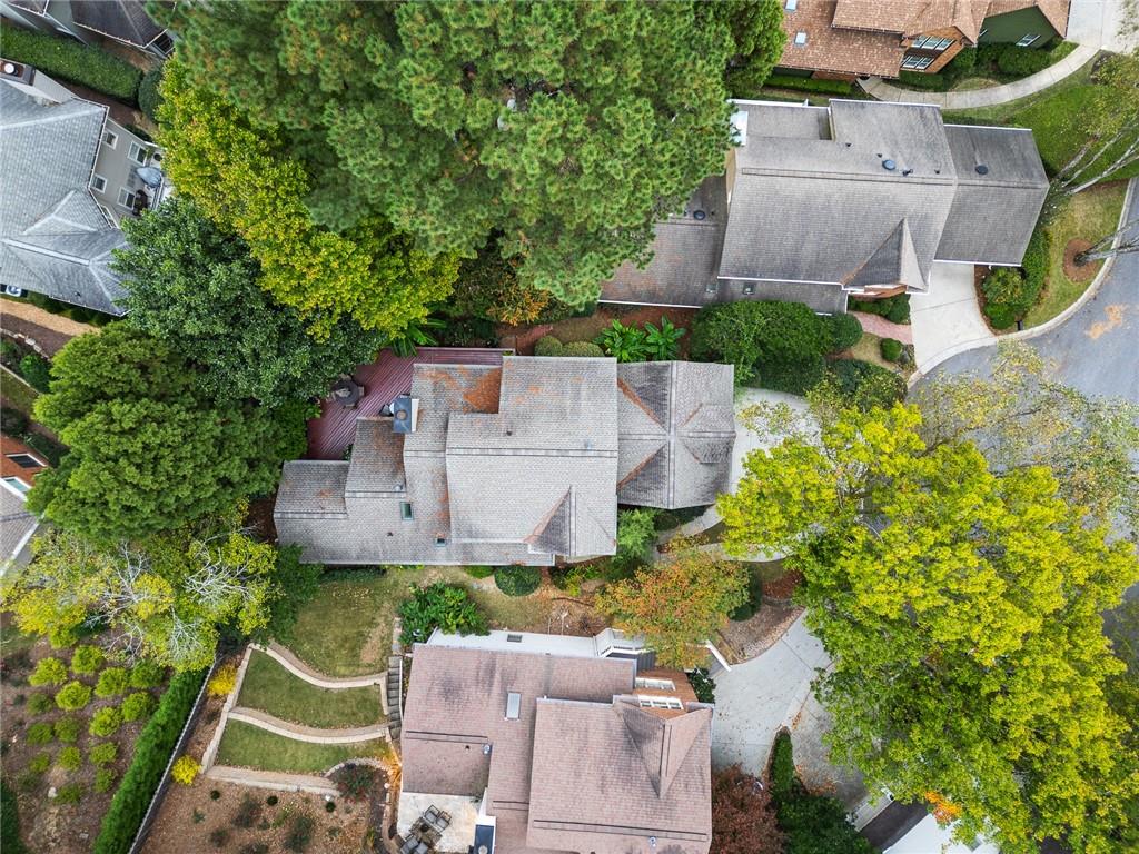 1005 Shady Valley Place NE