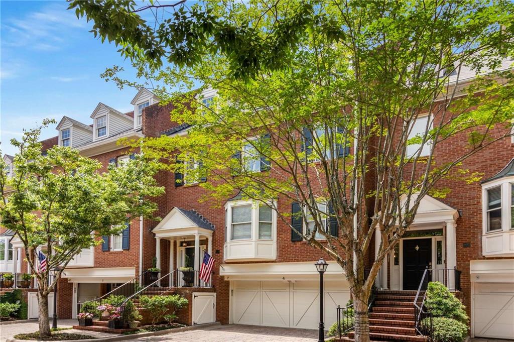 3685 Peachtree Road NE Unit 4