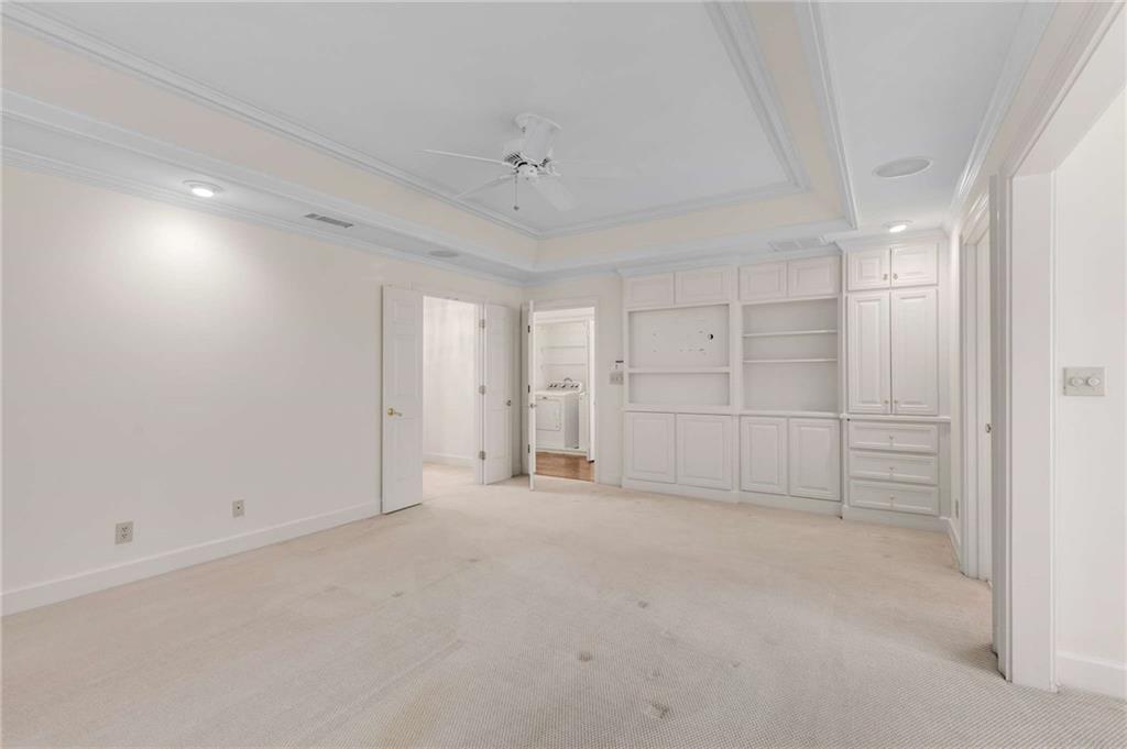 3685 Peachtree Road NE Unit 4