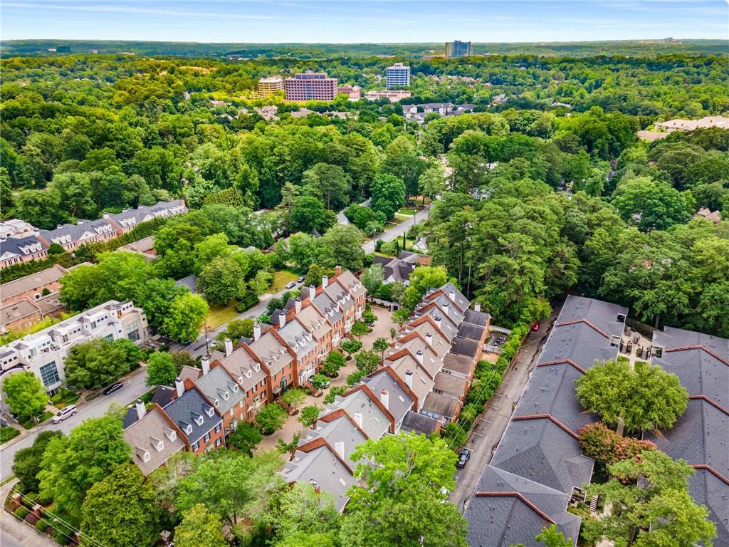 3685 Peachtree Road NE Unit 4