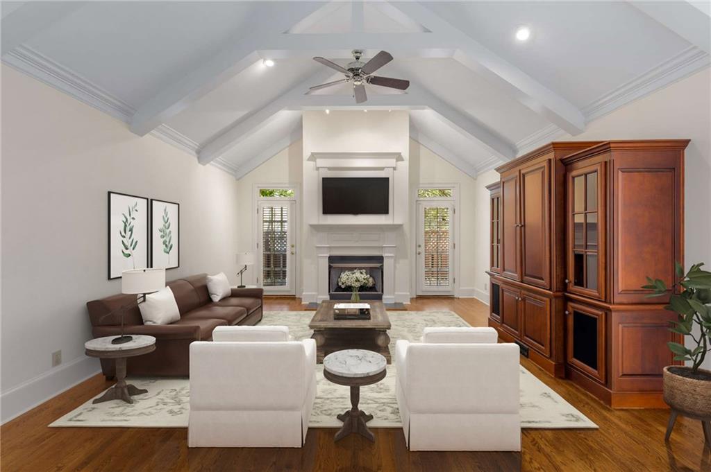 3685 Peachtree Road NE Unit 4