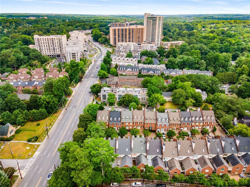 3685 Peachtree Road NE Unit 4