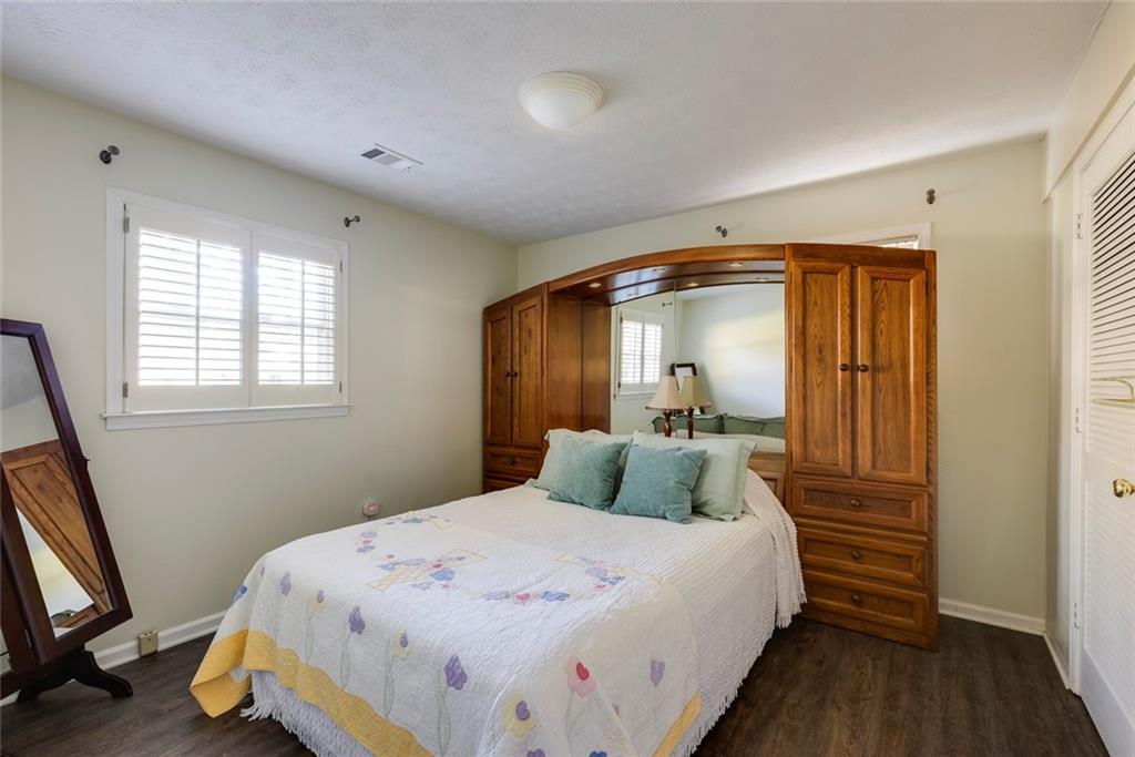 4869 Macbain Lane