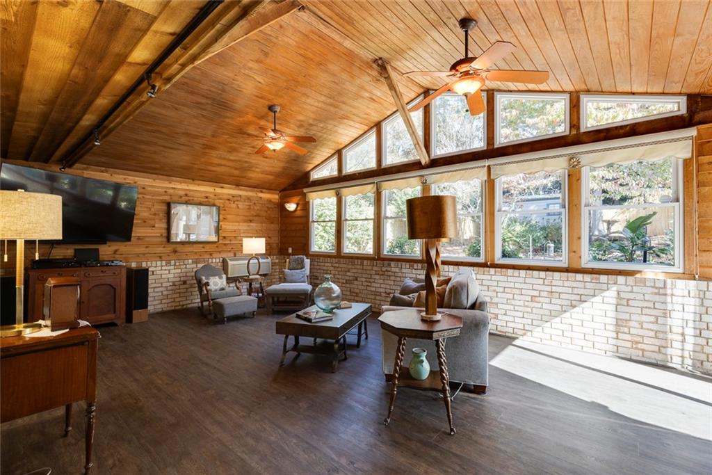 4869 Macbain Lane