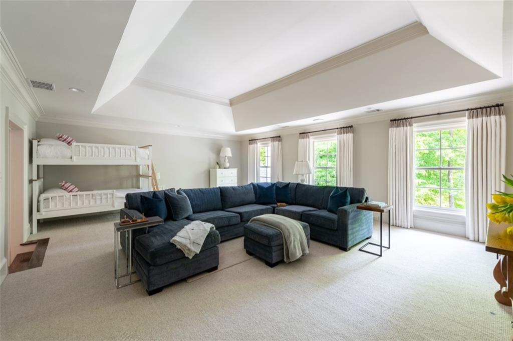 4339 Town Commons Circle NE