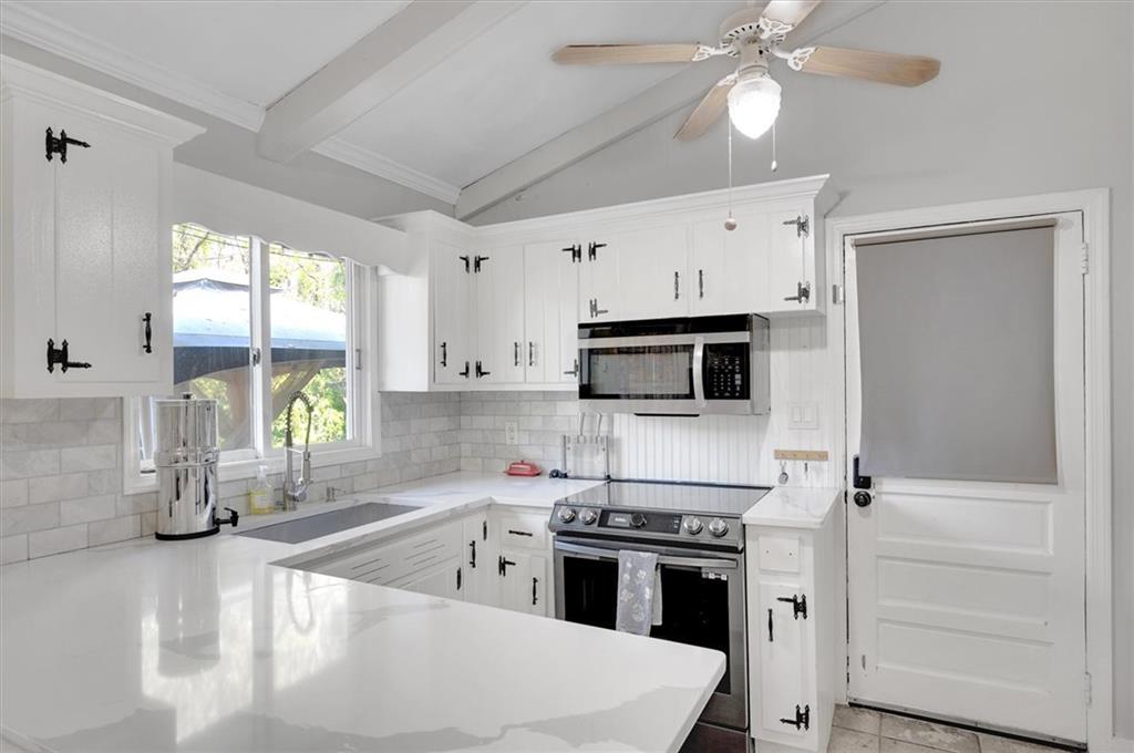 6426 Wright Road