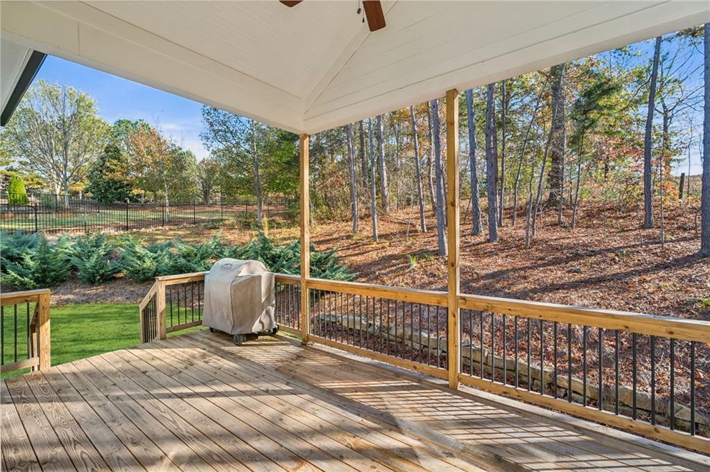 185 Stonehaven Drive