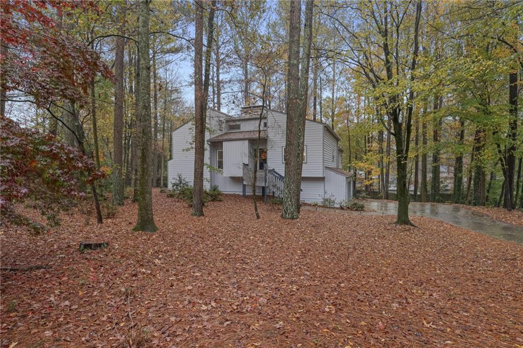2592 Stockbridge Road