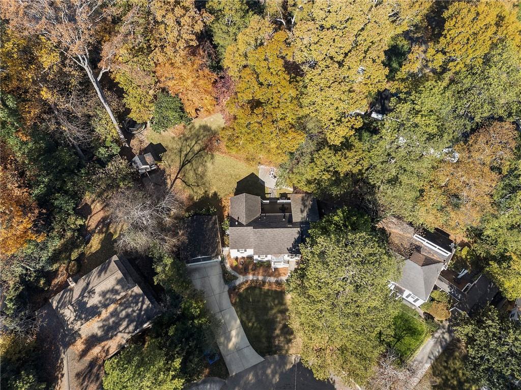 719 Forrest Trail NW