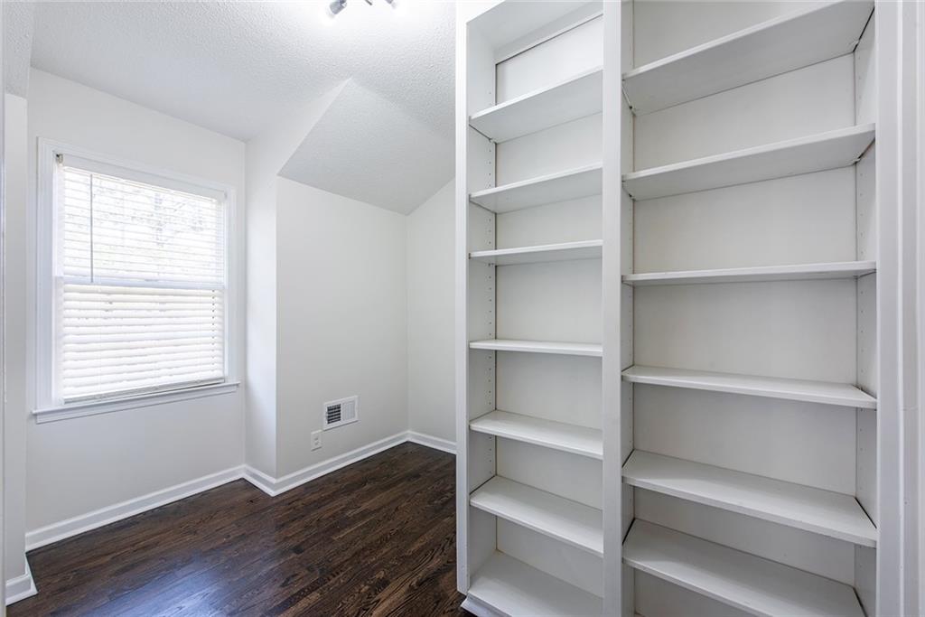 2750 Cedarbrook Drive
