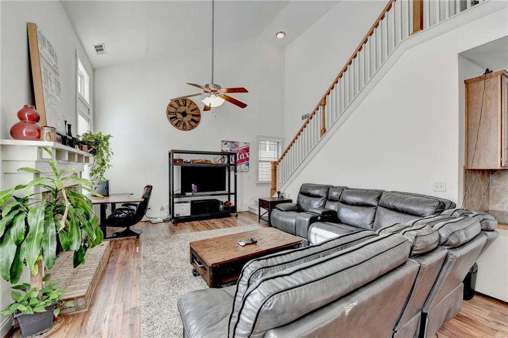 2060 Old Georgian Terrace NW