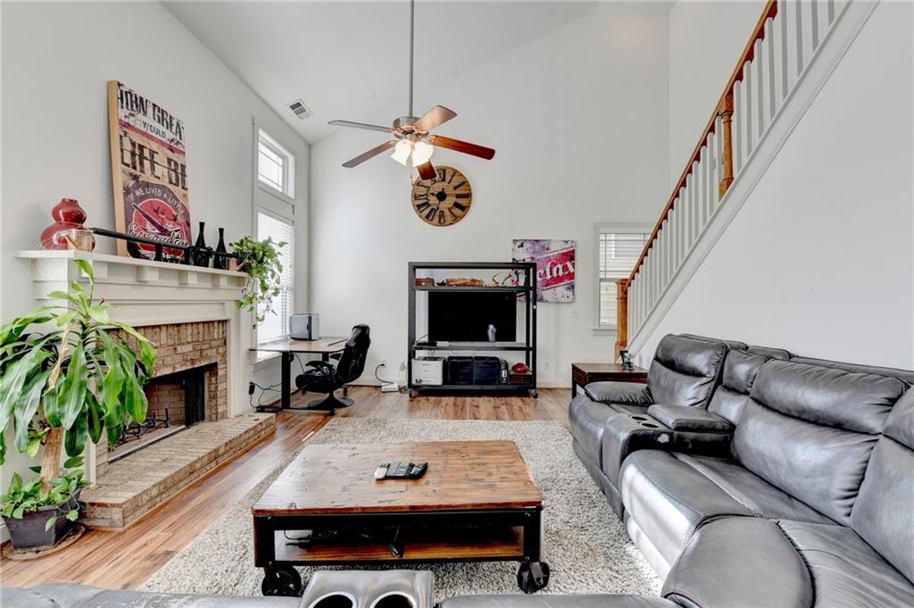 2060 Old Georgian Terrace NW