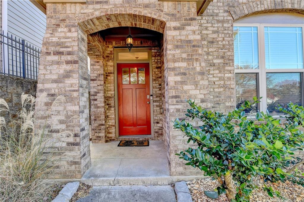 2060 Old Georgian Terrace NW