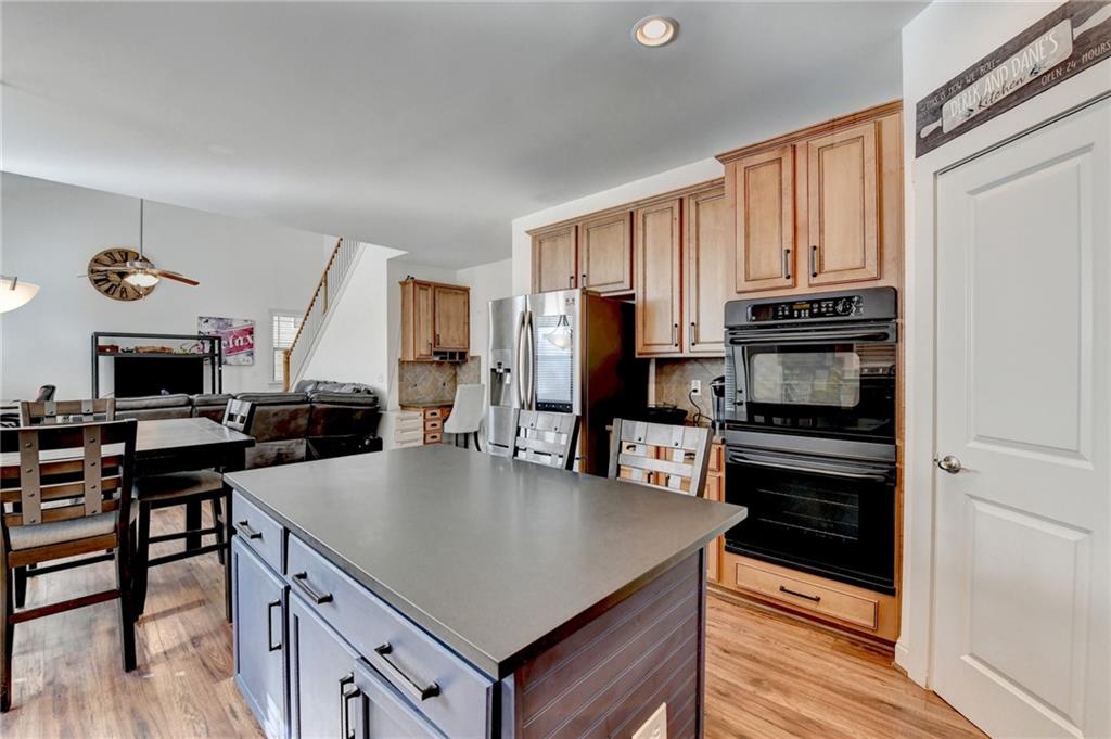 2060 Old Georgian Terrace NW