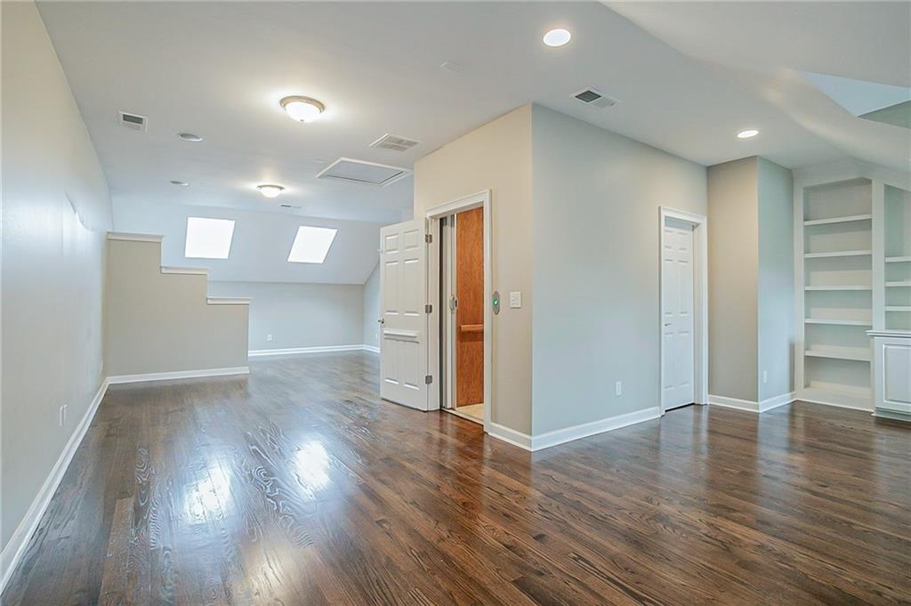 2105 Monhegan Way SE Unit 13