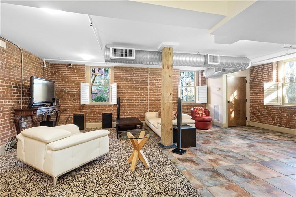 266 11th Street NE Unit 308