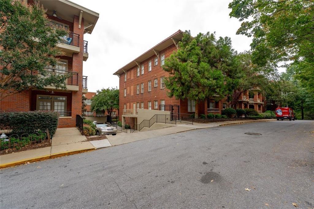266 11th Street NE Unit 308