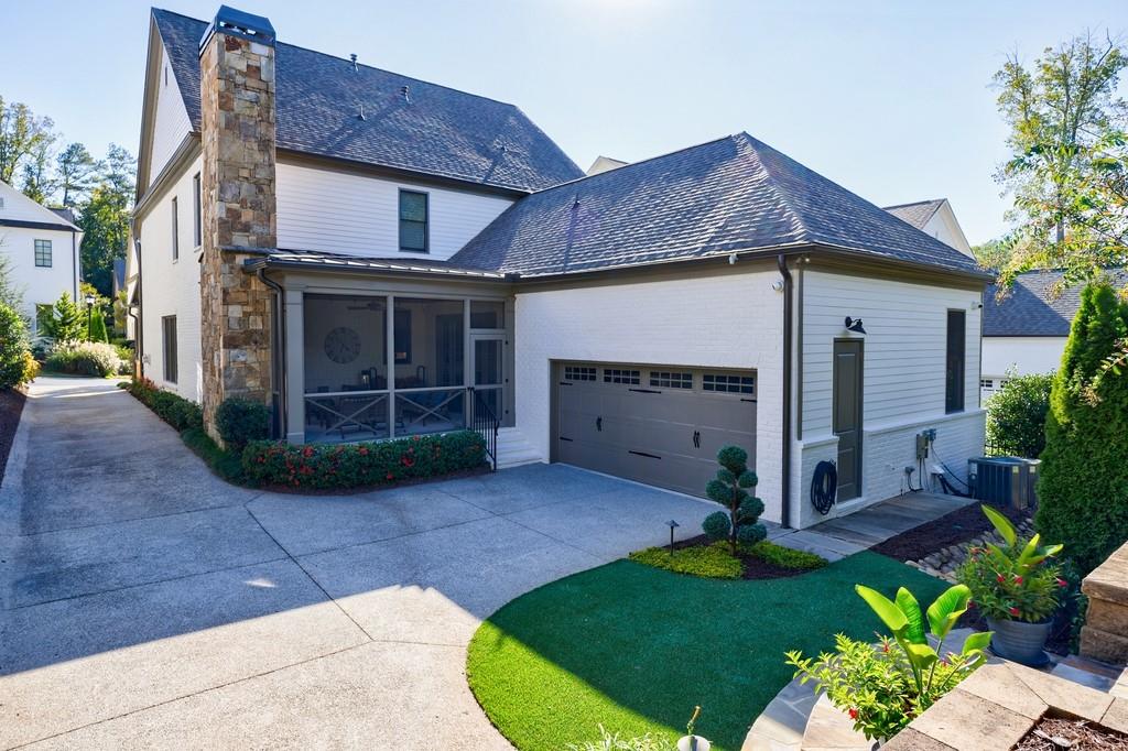 230 Chastain Park Drive NE