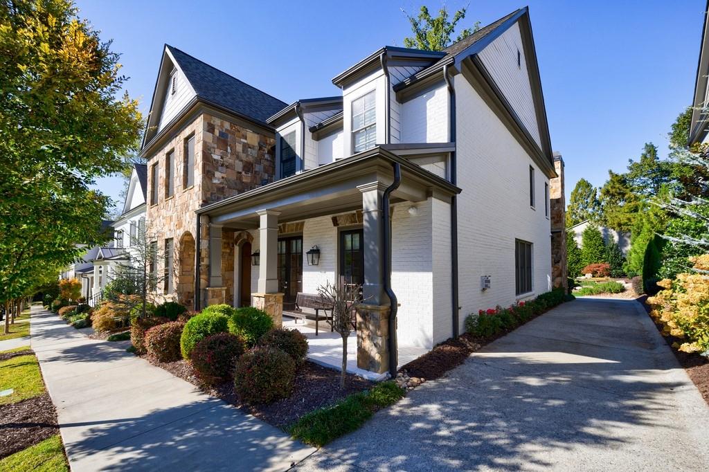 230 Chastain Park Drive NE