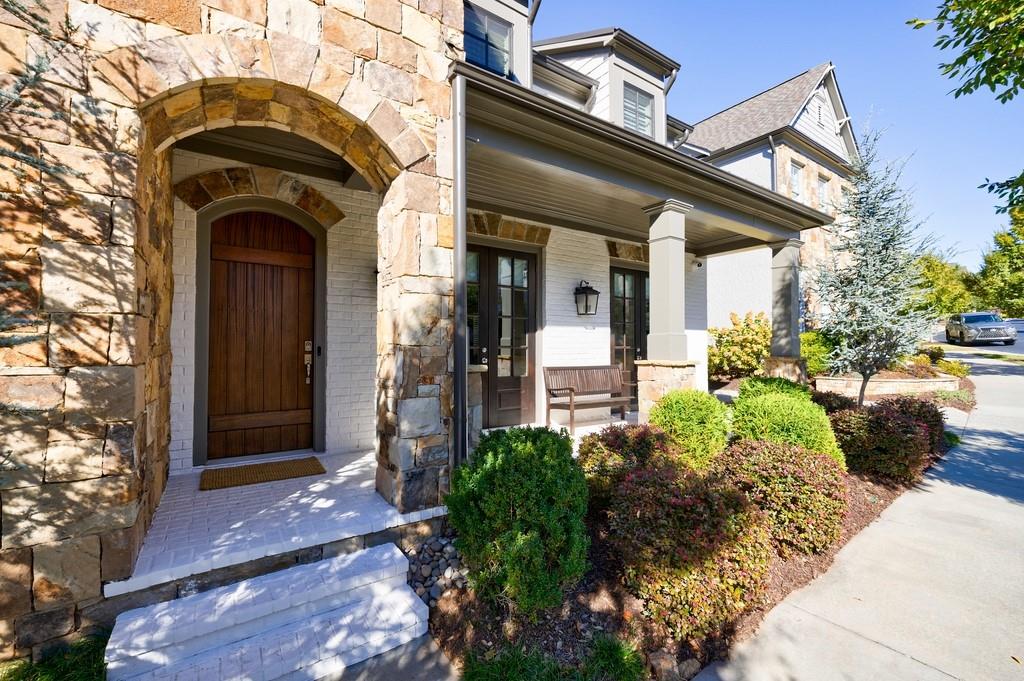 230 Chastain Park Drive NE