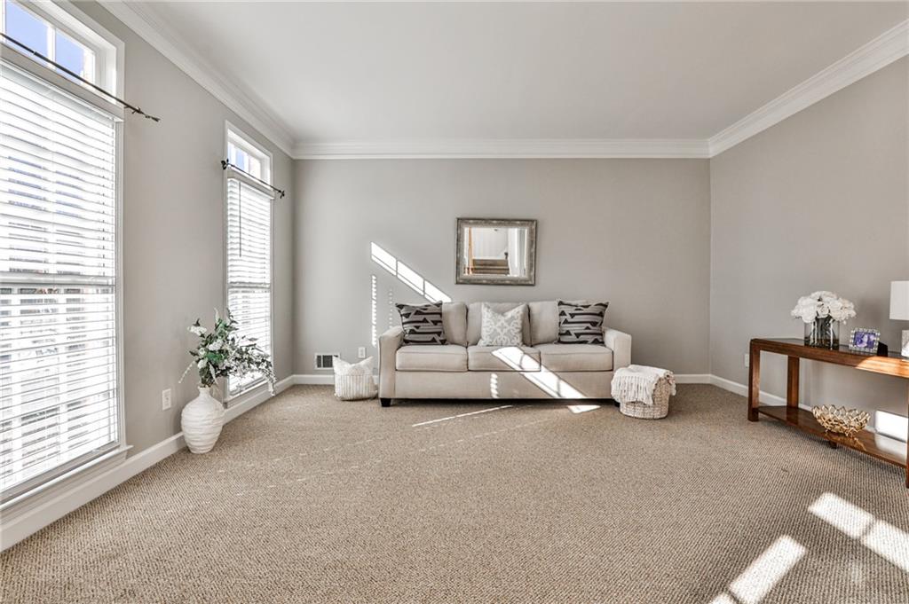 1881 Waltham Circle