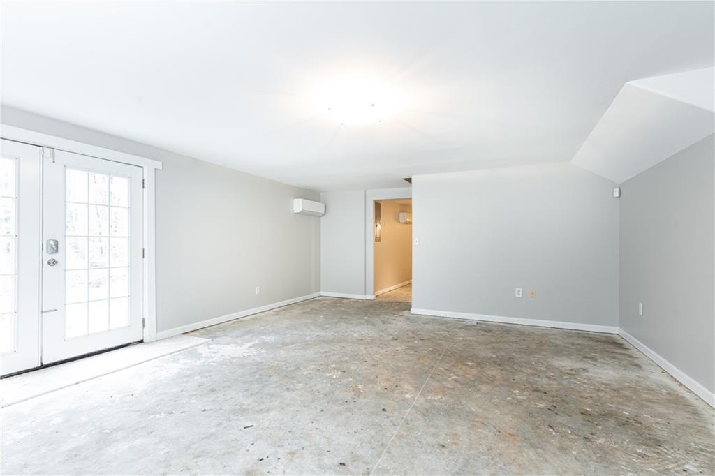 14 Rhodes Drive
