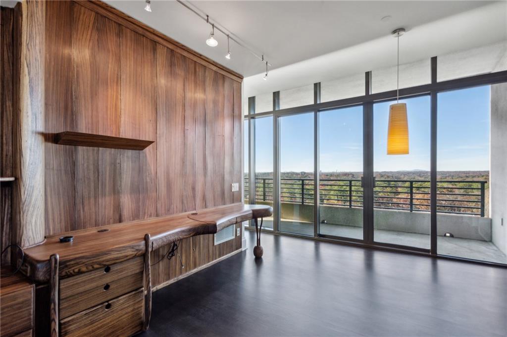 750 Park Avenue NE Unit 13W