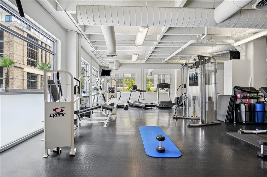 805 Peachtree Street NE Unit 307