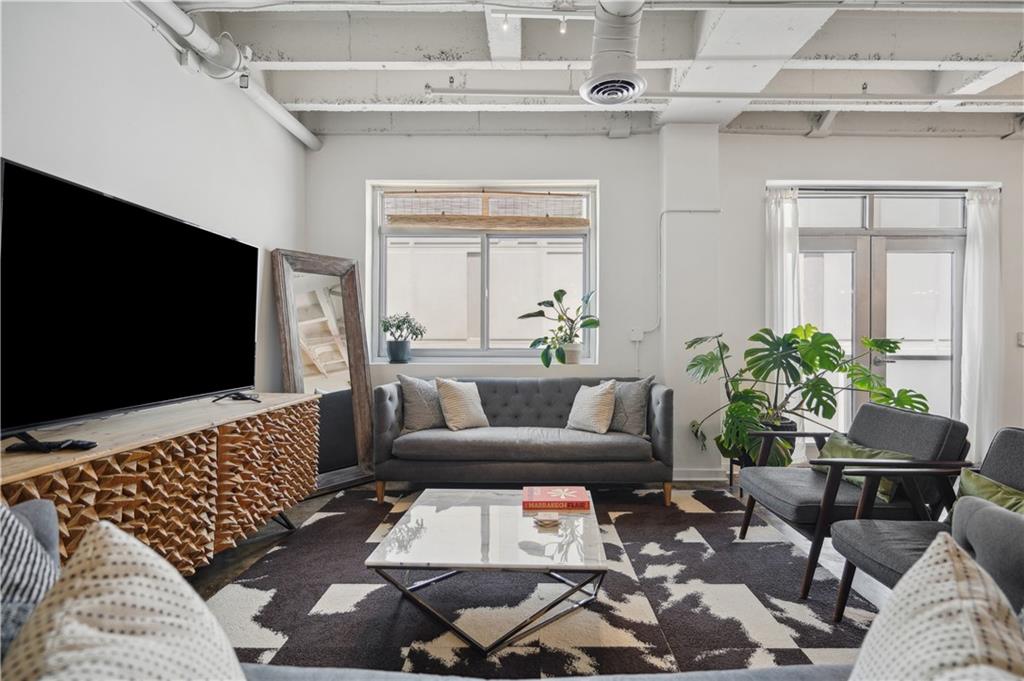 805 Peachtree Street NE Unit 307