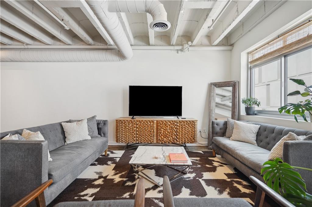 805 Peachtree Street NE Unit 307