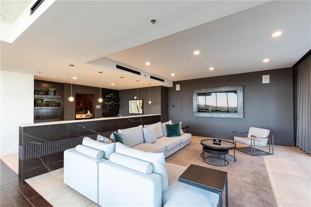 855 Peachtree Street NE Unit 1814