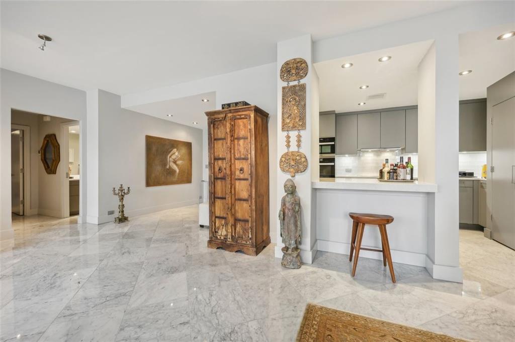 147 15th Street NE Unit 10C