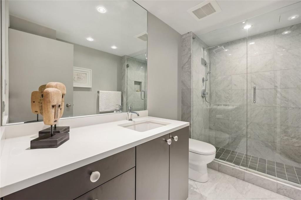147 15th Street NE Unit 10C