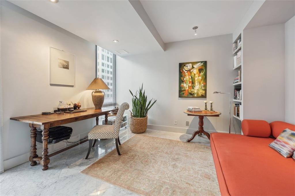 147 15th Street NE Unit 10C