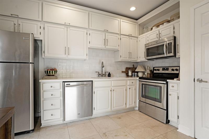 3201 Lenox Road NE Unit 53