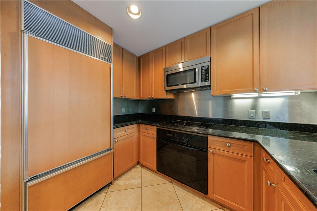 700 Park Regency Place NE Unit 602