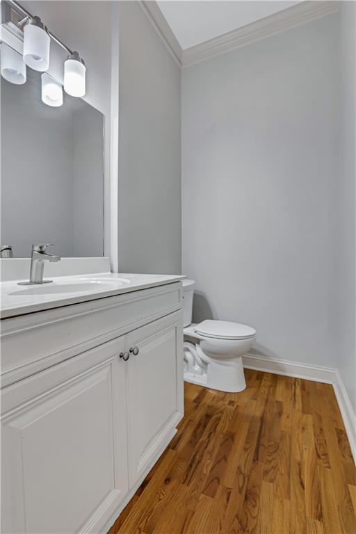 225 Carlyle Park Drive NE