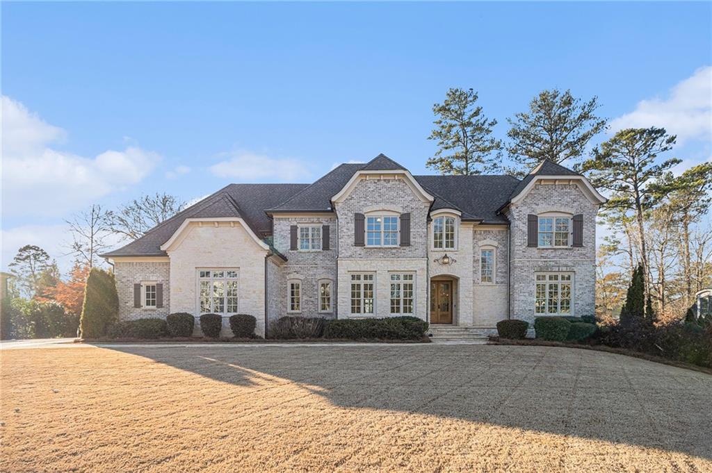 3862 Stratford Park Drive NE