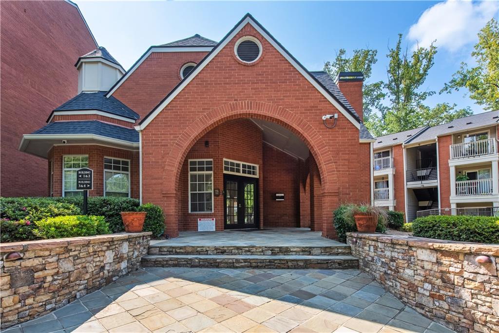 1022 Chastain Park Court NE
